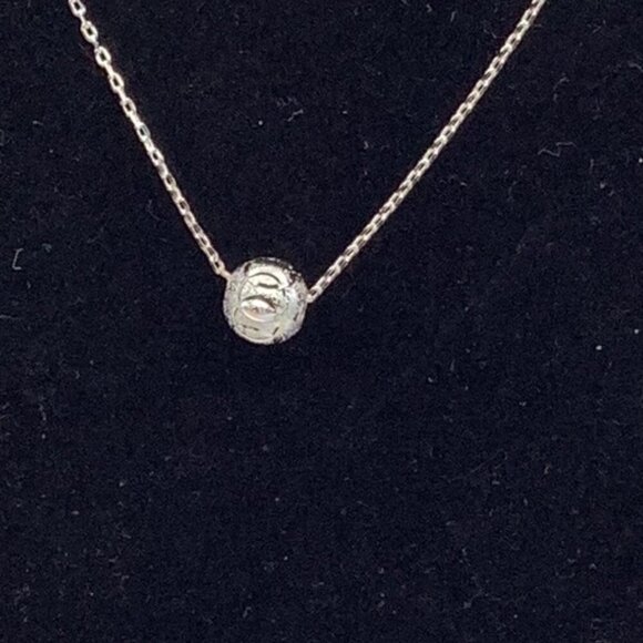 White Gold Plated "O" Word Necklace S925 Chain Italy 16in Delicate Pendant Jewel - Picture 2 of 8